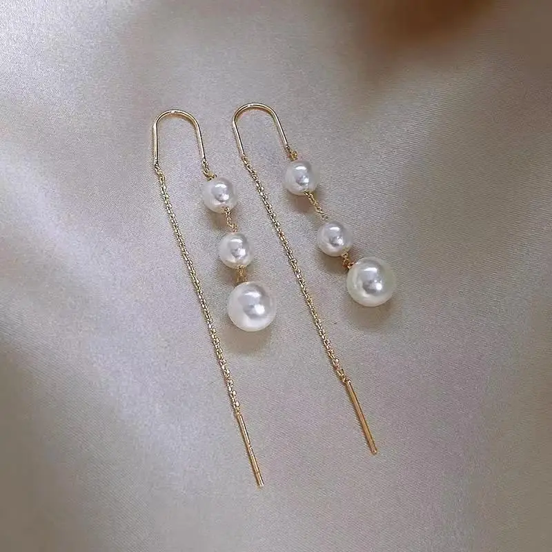 Women's Korean Pearl Tassel Drop Earrings — Exquisite Elegant Style | 4.8/5 — 9,