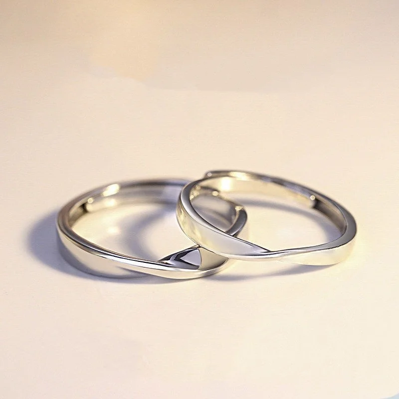 Women's Mobius Smooth Silver Couple Ring — Classic Minimalist Band | 5.0/5 — 10,000+ Bought - Image 8