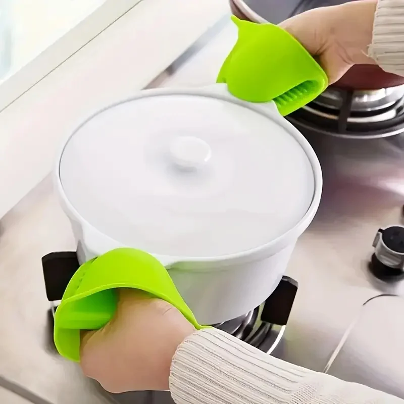 Silicone Pot Holder Gloves — 2Pcs Non-Slip Heat Resistant Kitchen Mitts | ⭐4.7/5 — 30,000+ Sold - Image 2